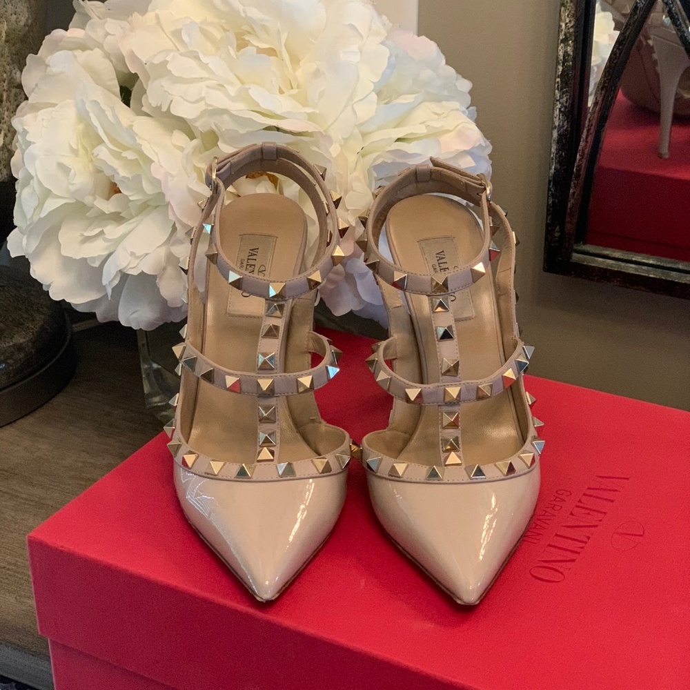 Valentino Garavani Stud Shoes